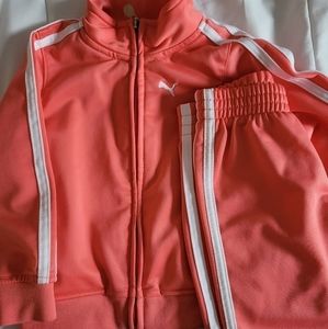 𝅺PUMA Track Suit Coral Size 24 Months